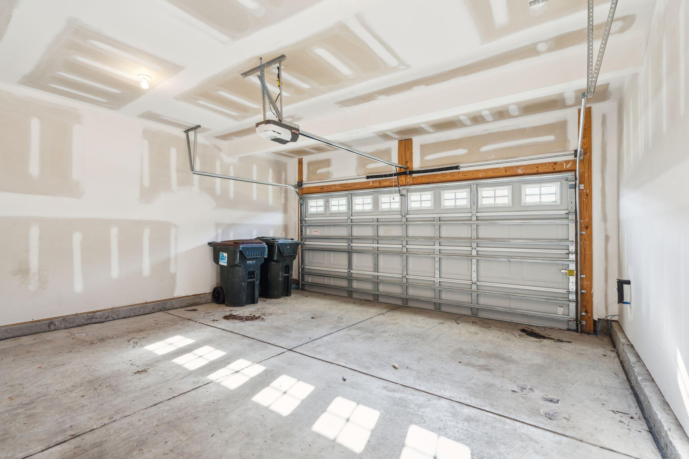 416 Brookgreen Drive Moncks Corner, SC 29461 - Photo 41 of 44 416BrookgreenDr-KeenEyeMarketing-038