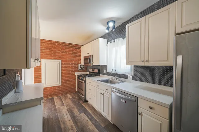 $4,000 | 2303 Pinneberg Avenue, Rockville, MD 20851