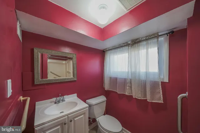 $4,000 | 2303 Pinneberg Avenue, Rockville, MD 20851