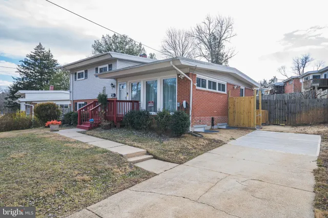 $4,000 | 2303 Pinneberg Avenue, Rockville, MD 20851