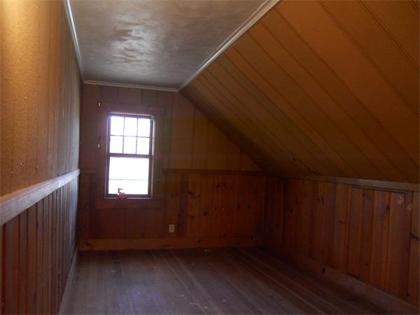 330 Pelham Road Amherst, MA 01002 - Photo 12 of 15