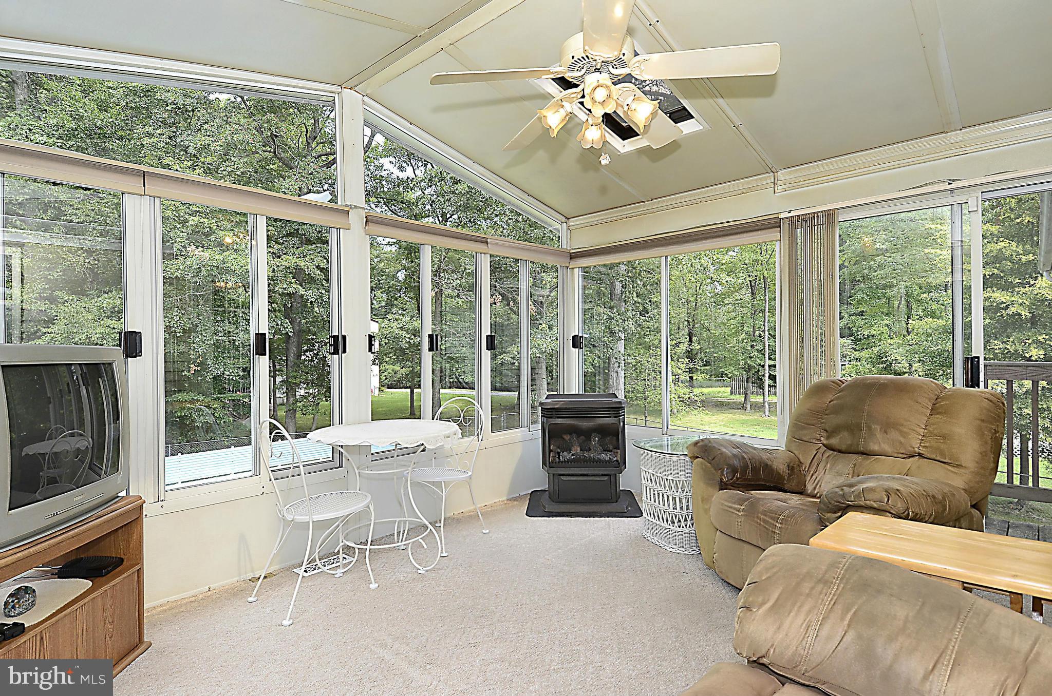 9403 Dangerfield Road Clinton, MD 20735 - Photo 13 of 30 Sunroom