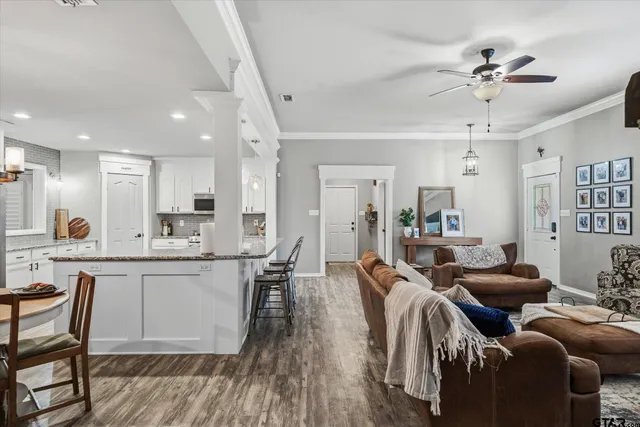 $444,500 | 128 Colorado Street, Van, TX 75790