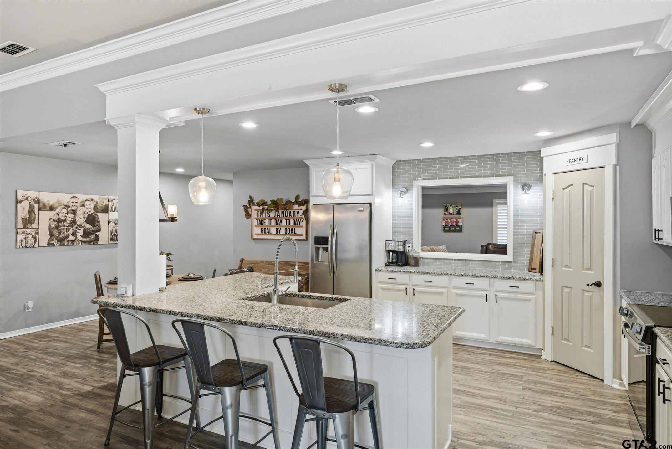 128 Colorado Street Van, TX 75790 - Photo 8 of 47