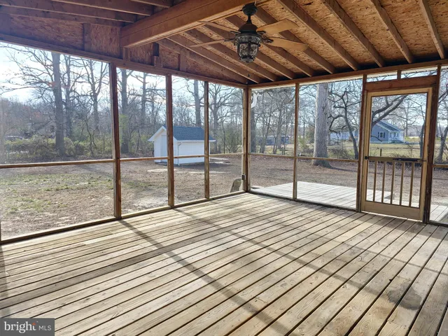 a view of empty room