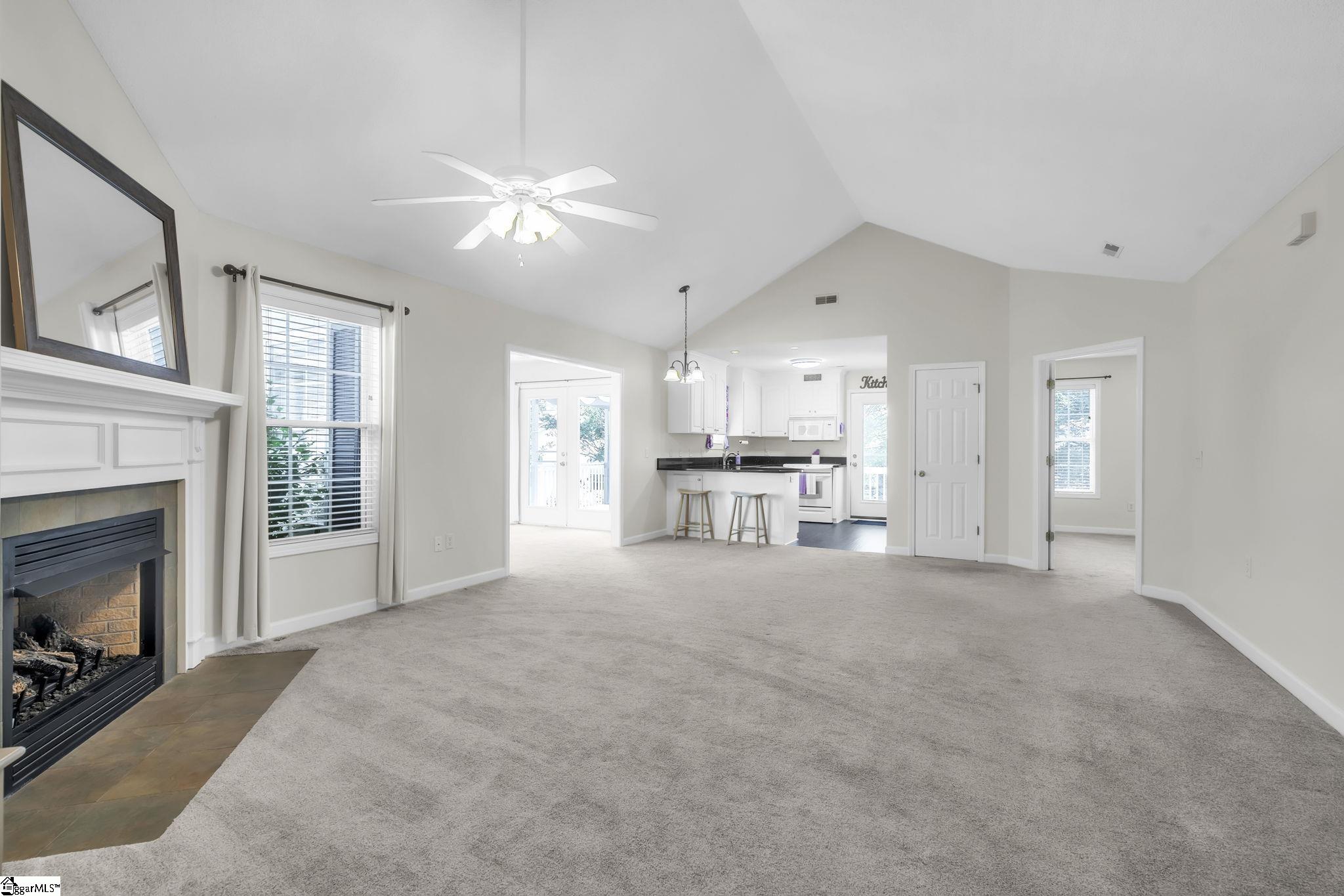 117 Waterford Way Easley, SC 29642 - Photo 9 of 33