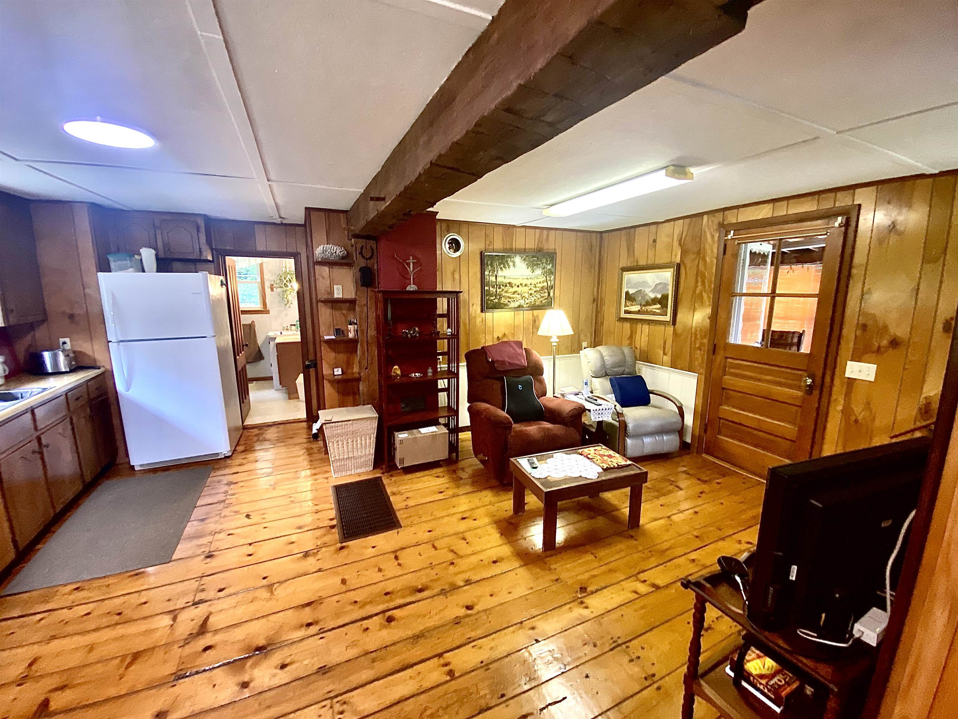 Gallery Image 6