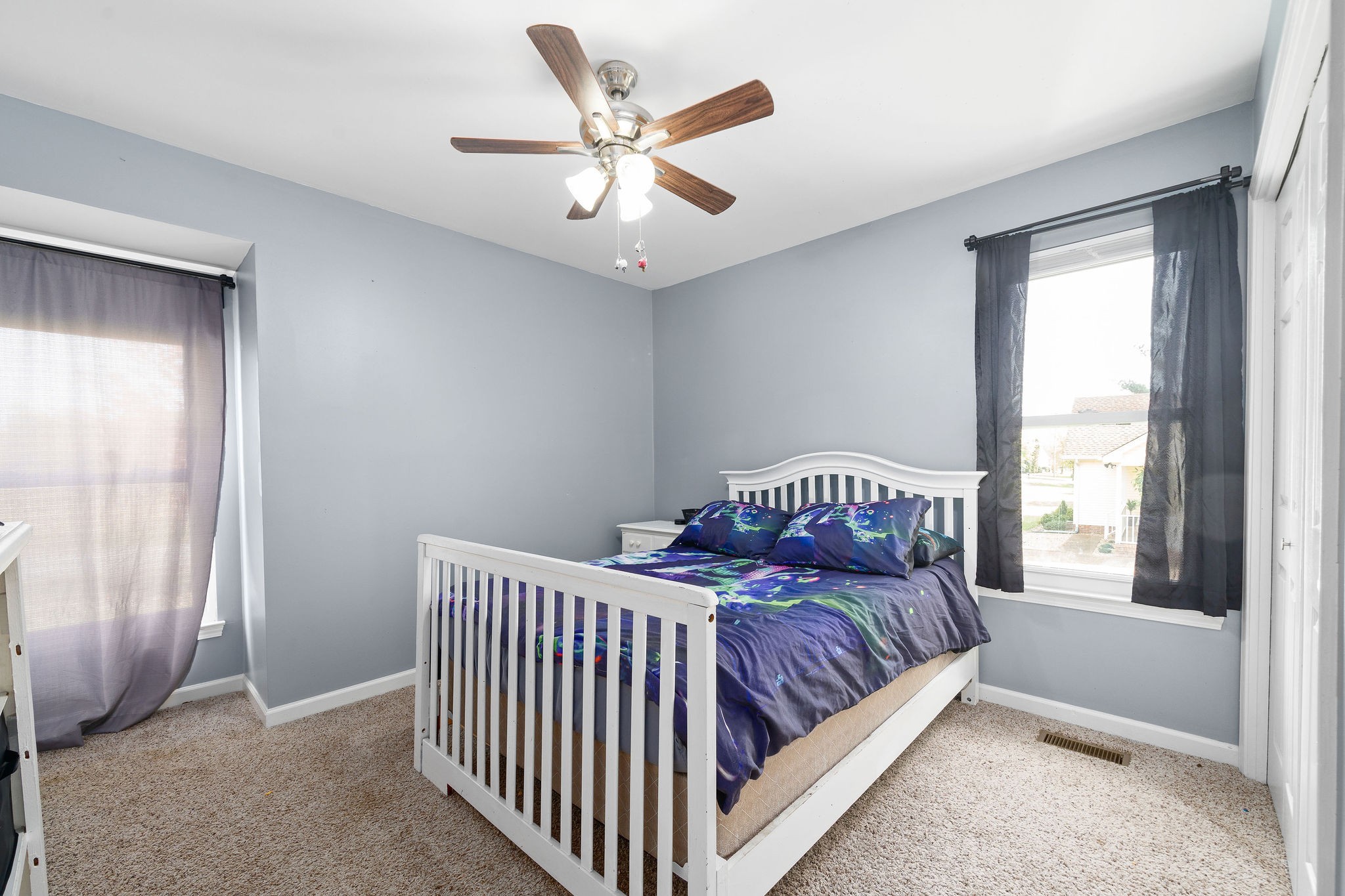 6041 Ebenezer Road Greenbrier, TN 37073 - Photo 15 of 29 a bedroom with a large bed and a window