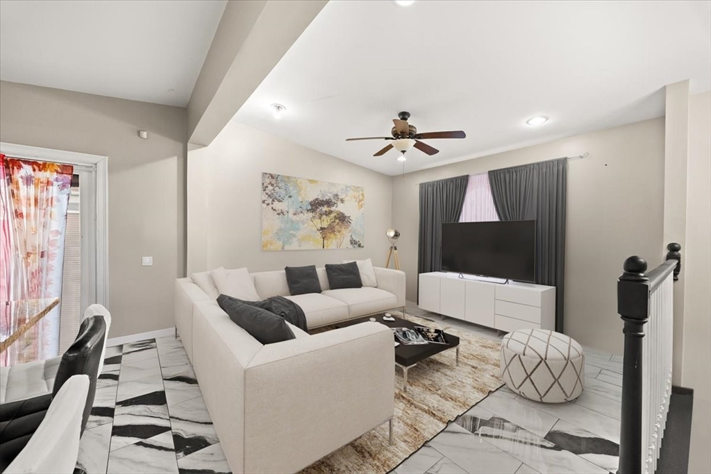 1576 North Main Street Fall River, MA 02720 - Photo 5 of 19