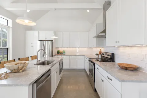 $550,000 | 1811 A 3rd Avenue North, Nashville, TN 37208