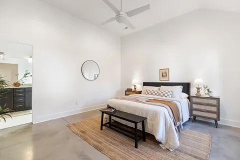 $550,000 | 1811 A 3rd Avenue North, Nashville, TN 37208