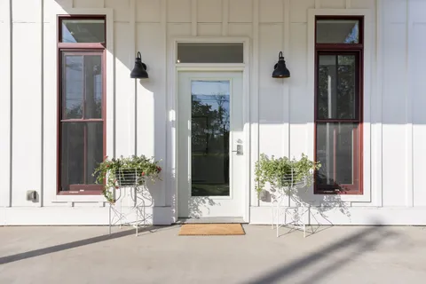 $550,000 | 1811 A 3rd Avenue North, Nashville, TN 37208