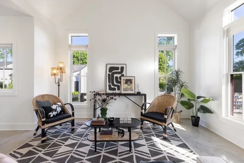 $550,000 | 1811 A 3rd Avenue North, Nashville, TN 37208