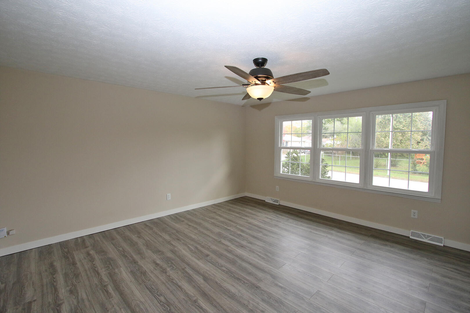 1080 Spring Run Road Lexington, KY 40514 - Photo 6 of 38 7