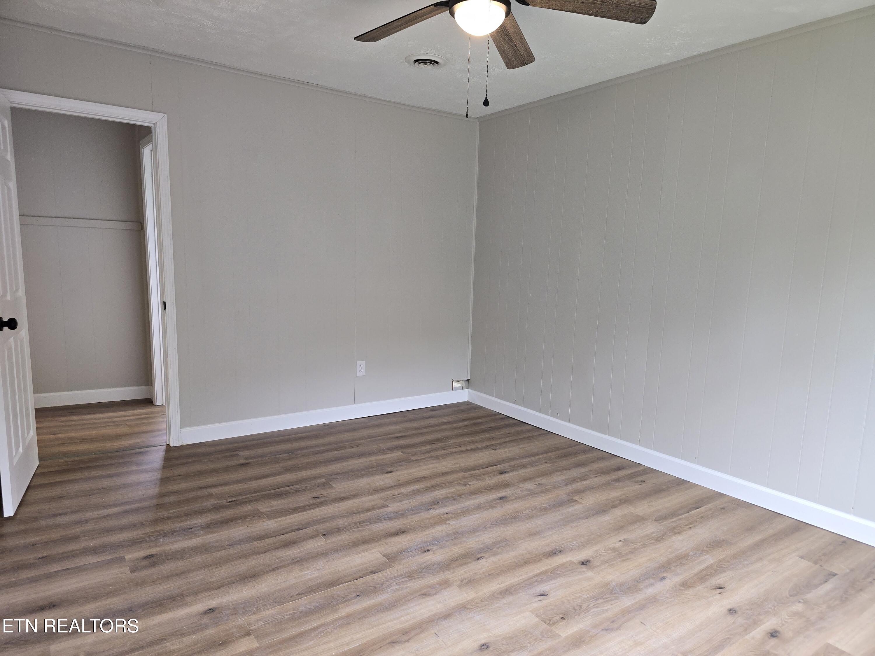 281 Parliament Road Harrogate, TN 37752 - Photo 28 of 38 20260522_171148