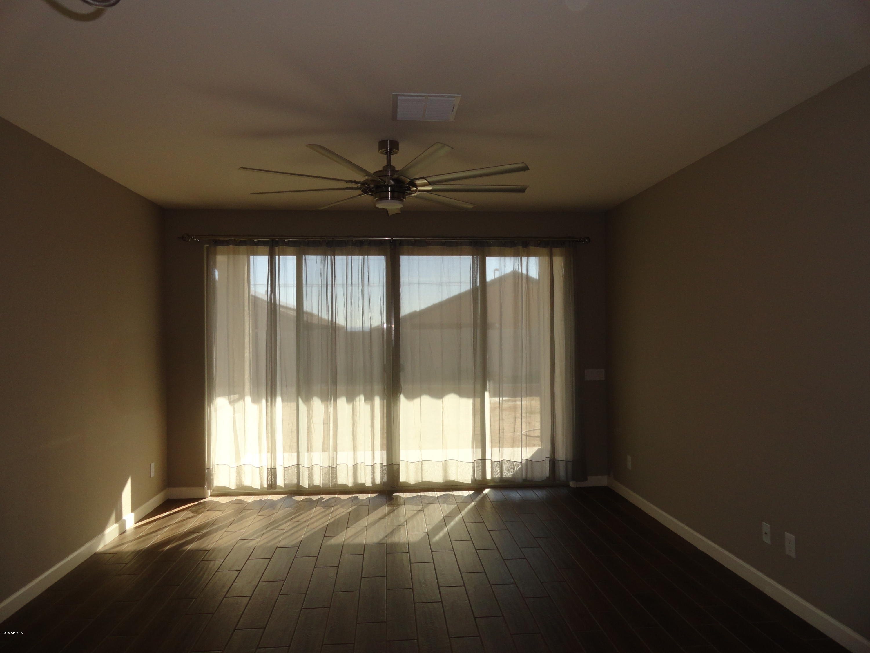 23825 West Ripple Road Buckeye, AZ 85326 - Photo 8 of 25 DSC01554