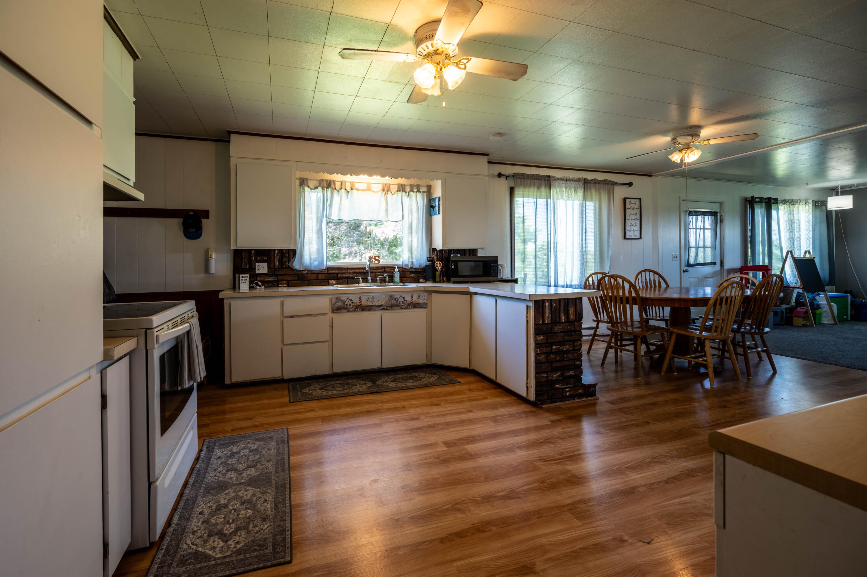 7209 South River Road Cheboygan, MI 49721 - Photo 15 of 29 Gallery Image 15