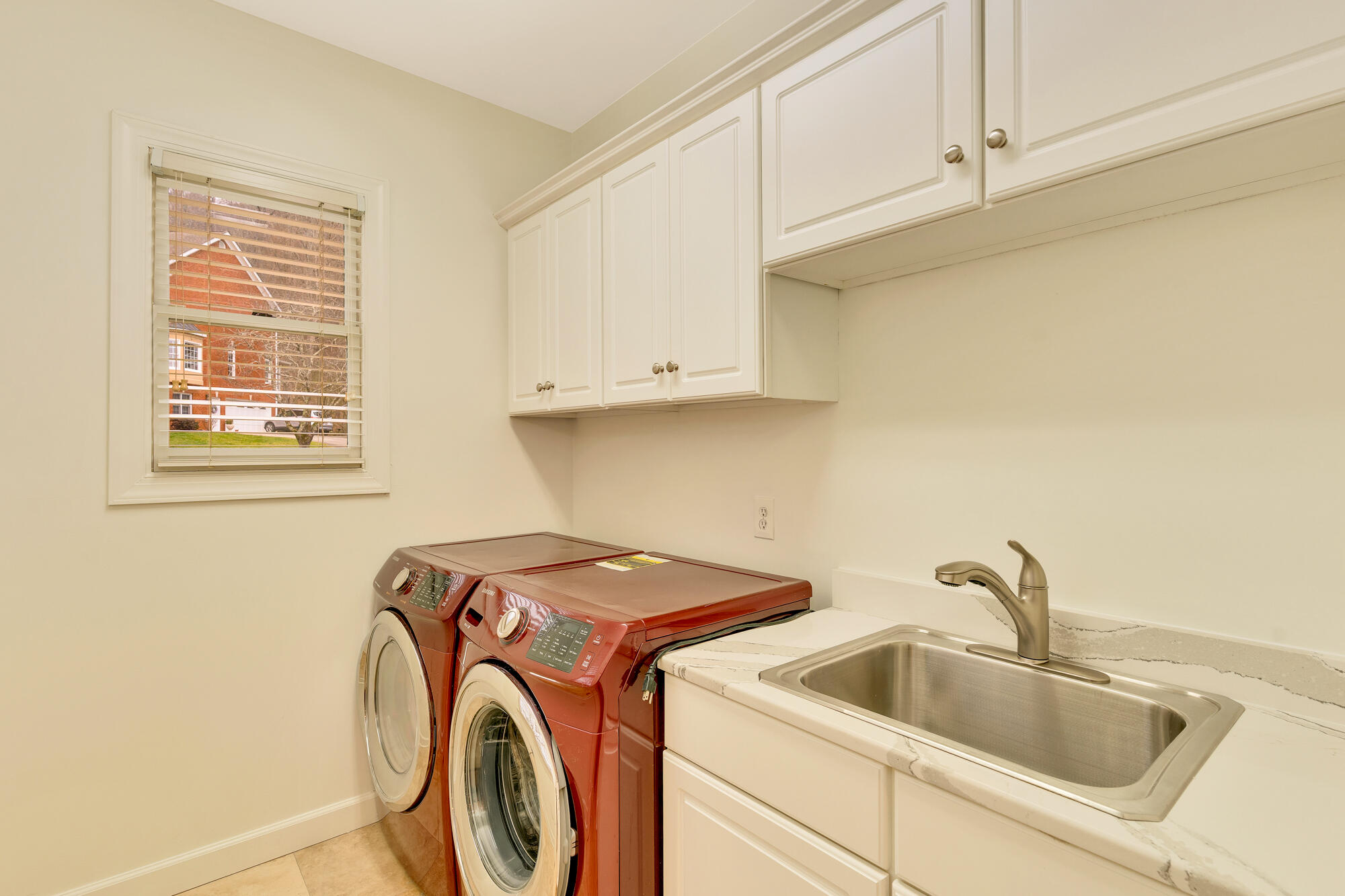 9928 Frost Ridge Drive Ooltewah, TN 37363 - Photo 15 of 82 Laundry Room