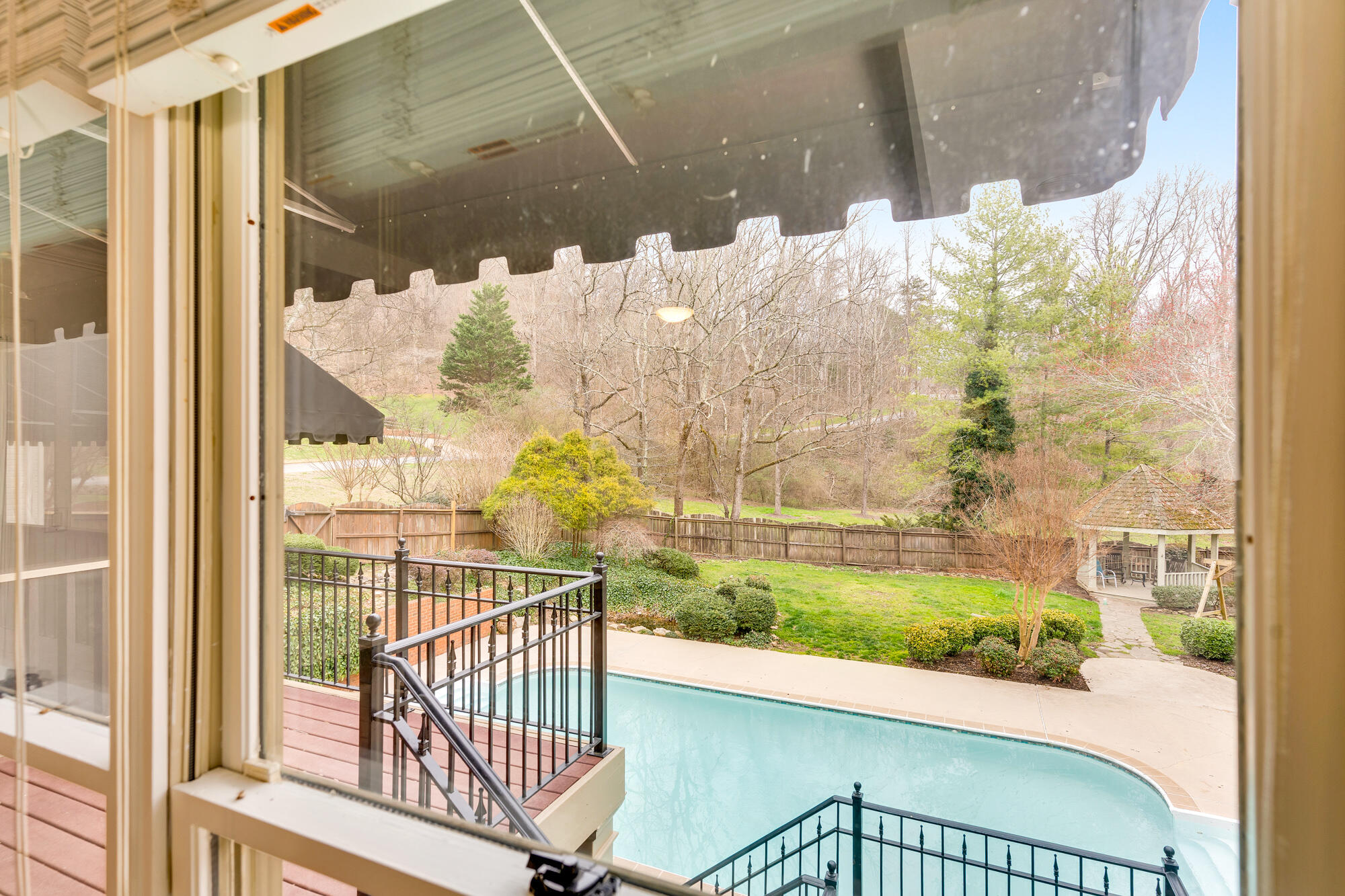 9928 Frost Ridge Drive Ooltewah, TN 37363 - Photo 21 of 82 Screen-In Porch