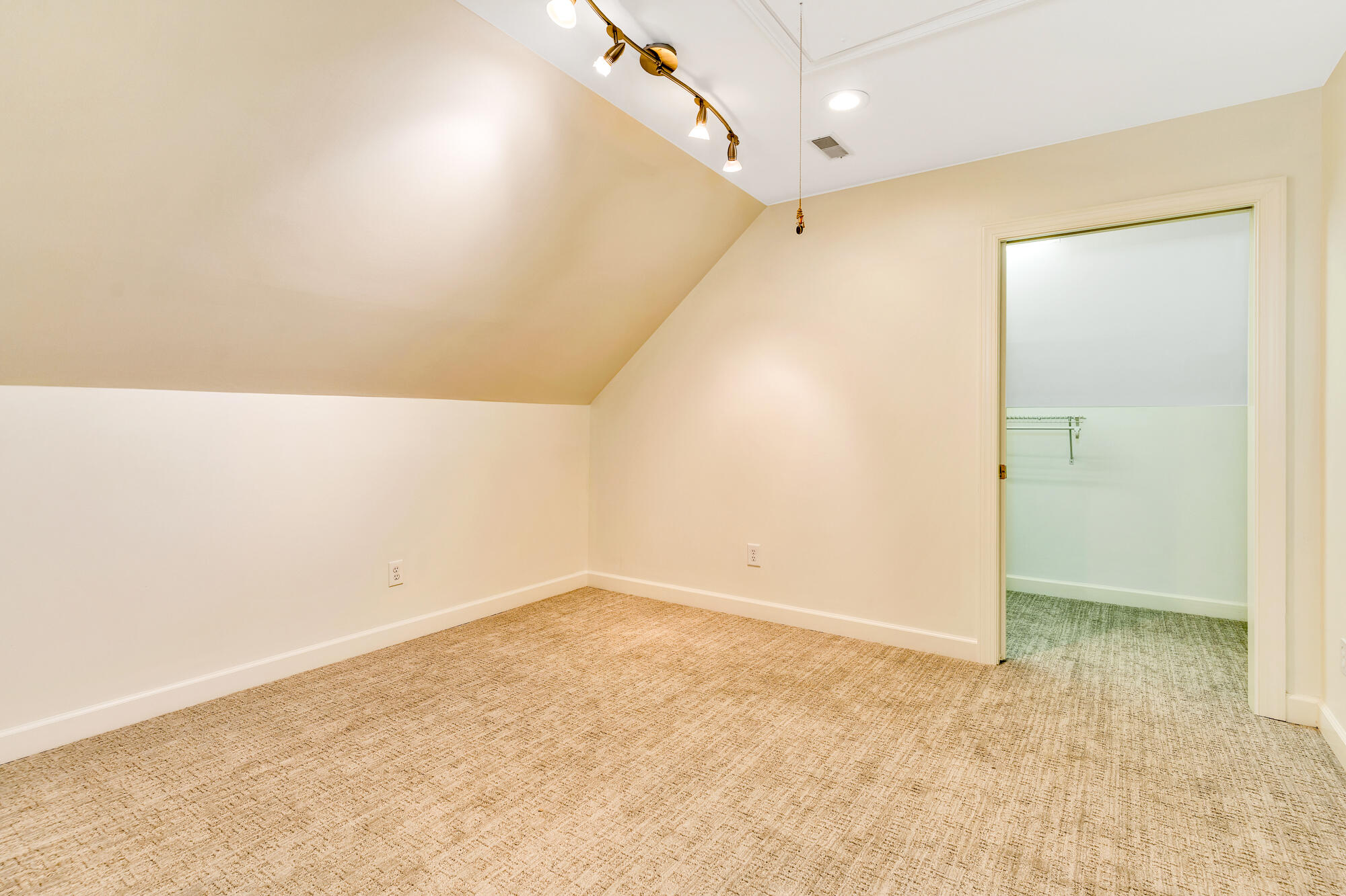 9928 Frost Ridge Drive Ooltewah, TN 37363 - Photo 31 of 82 Flex Space