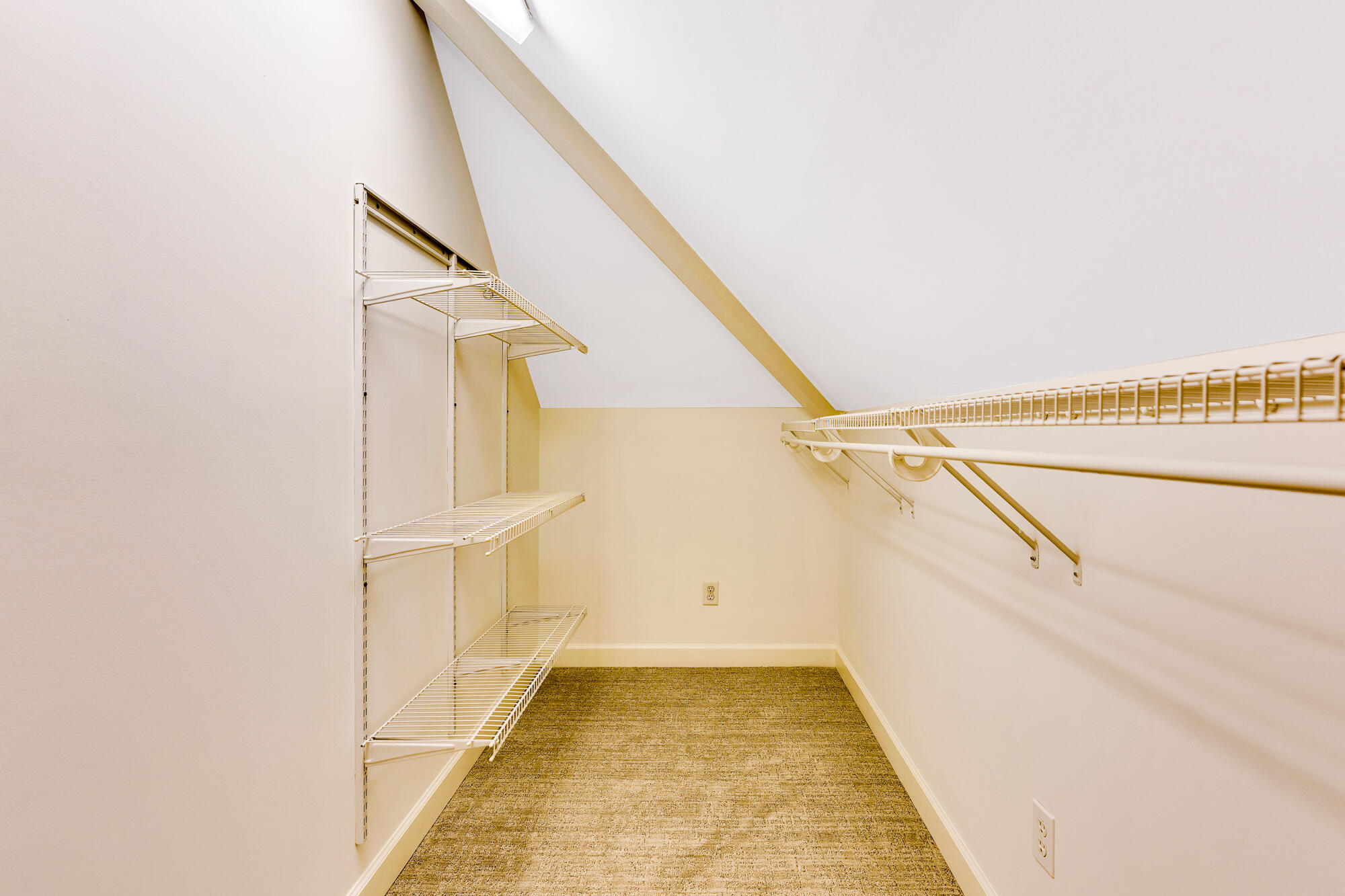 9928 Frost Ridge Drive Ooltewah, TN 37363 - Photo 32 of 82 Closet