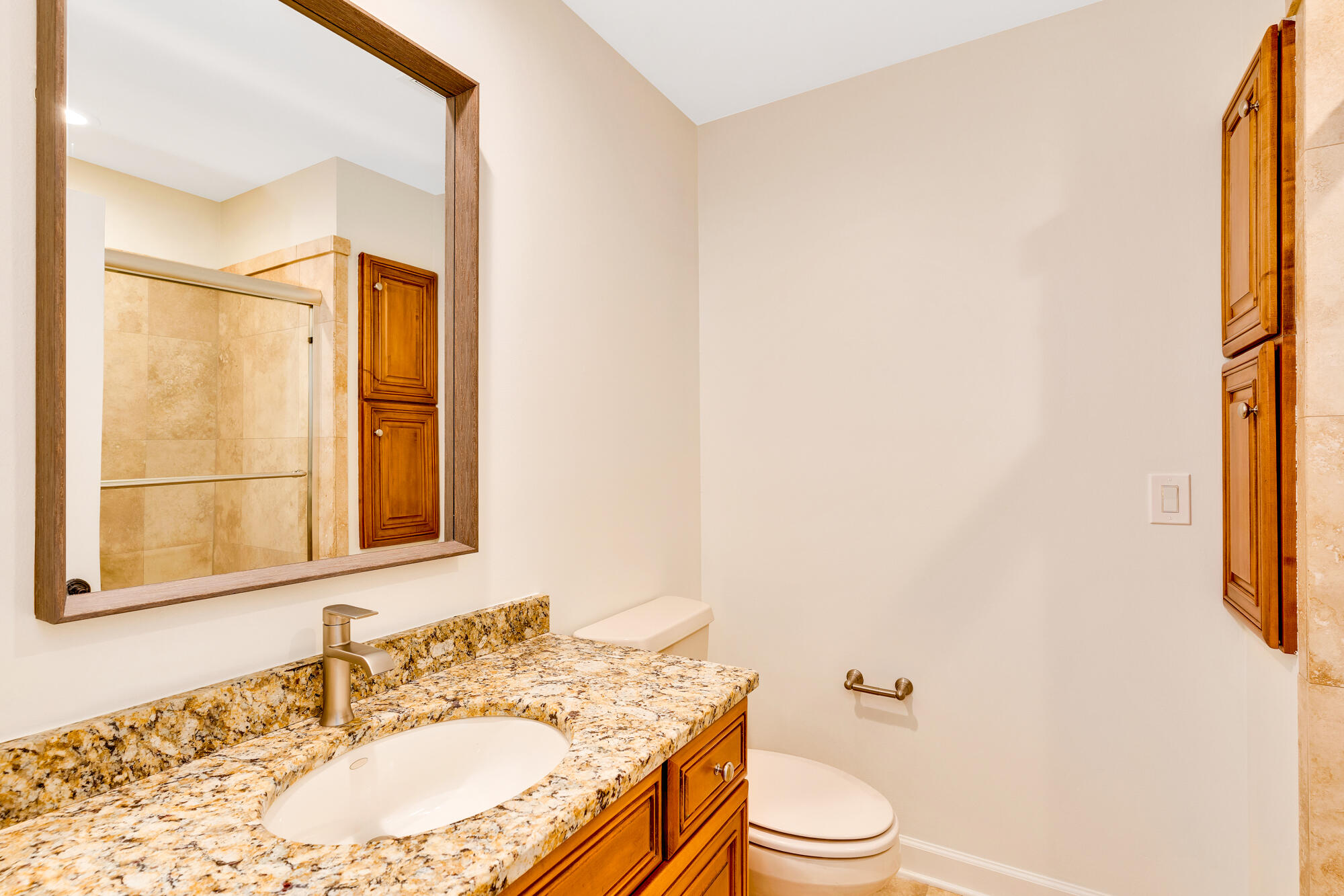9928 Frost Ridge Drive Ooltewah, TN 37363 - Photo 37 of 82 Full Bathroom