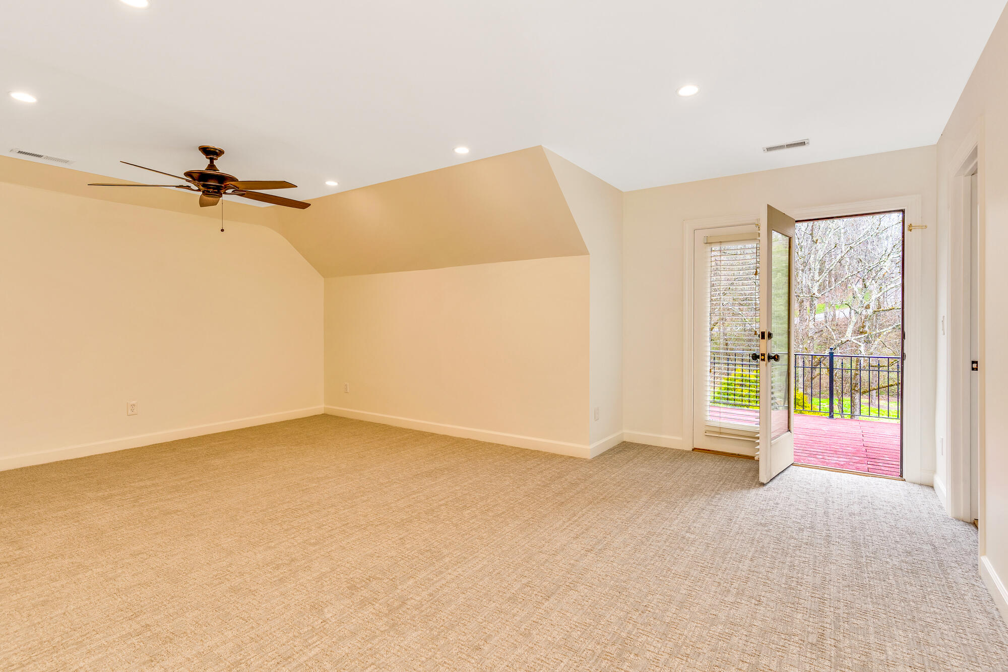 9928 Frost Ridge Drive Ooltewah, TN 37363 - Photo 39 of 82 Bedroom