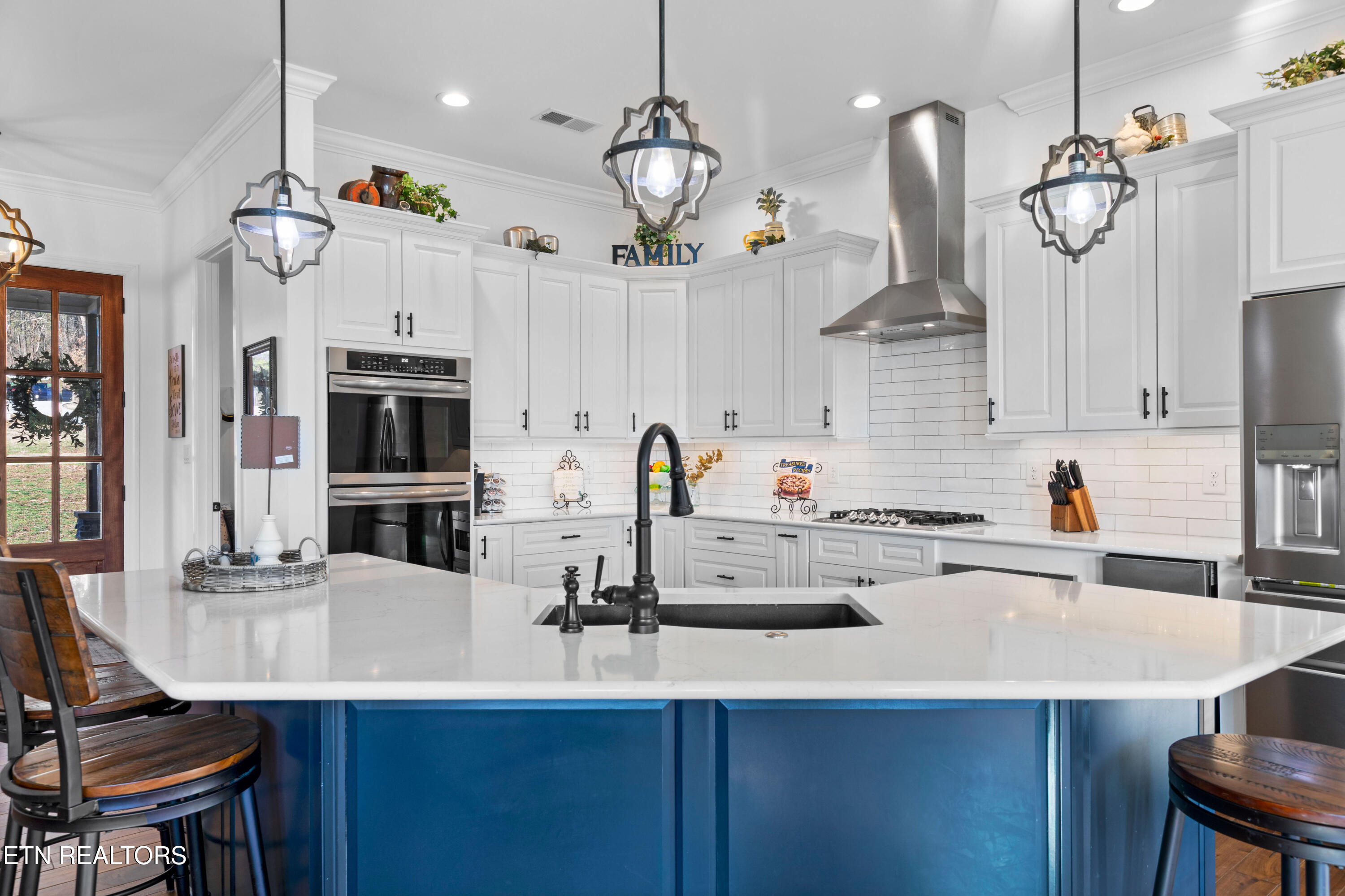 650 Enclave Point Kingston, TN 37763 - Photo 14 of 52 kitchen