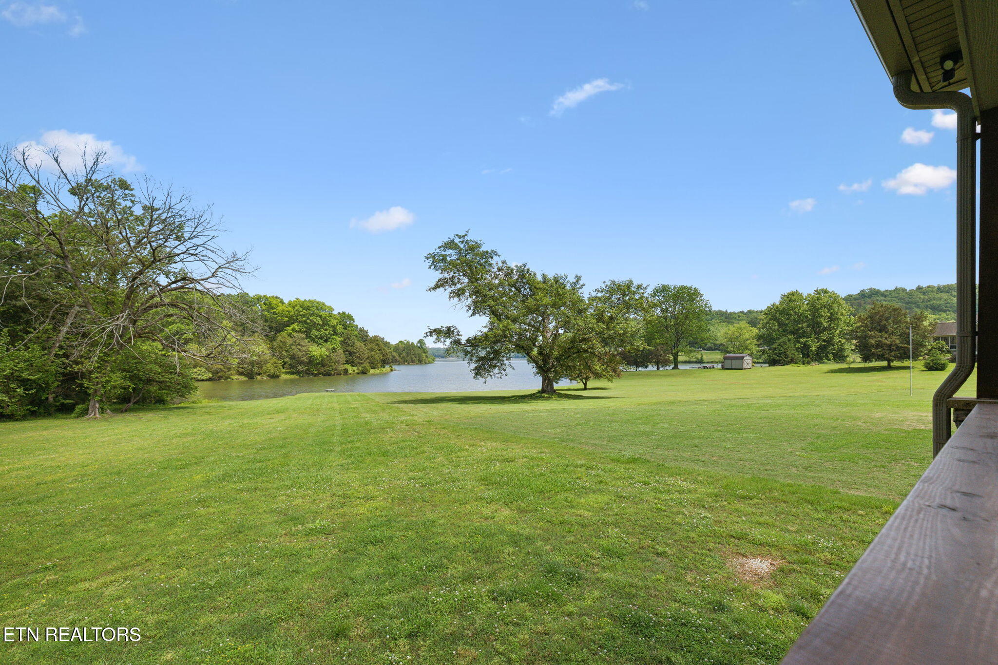 backyard to the lake