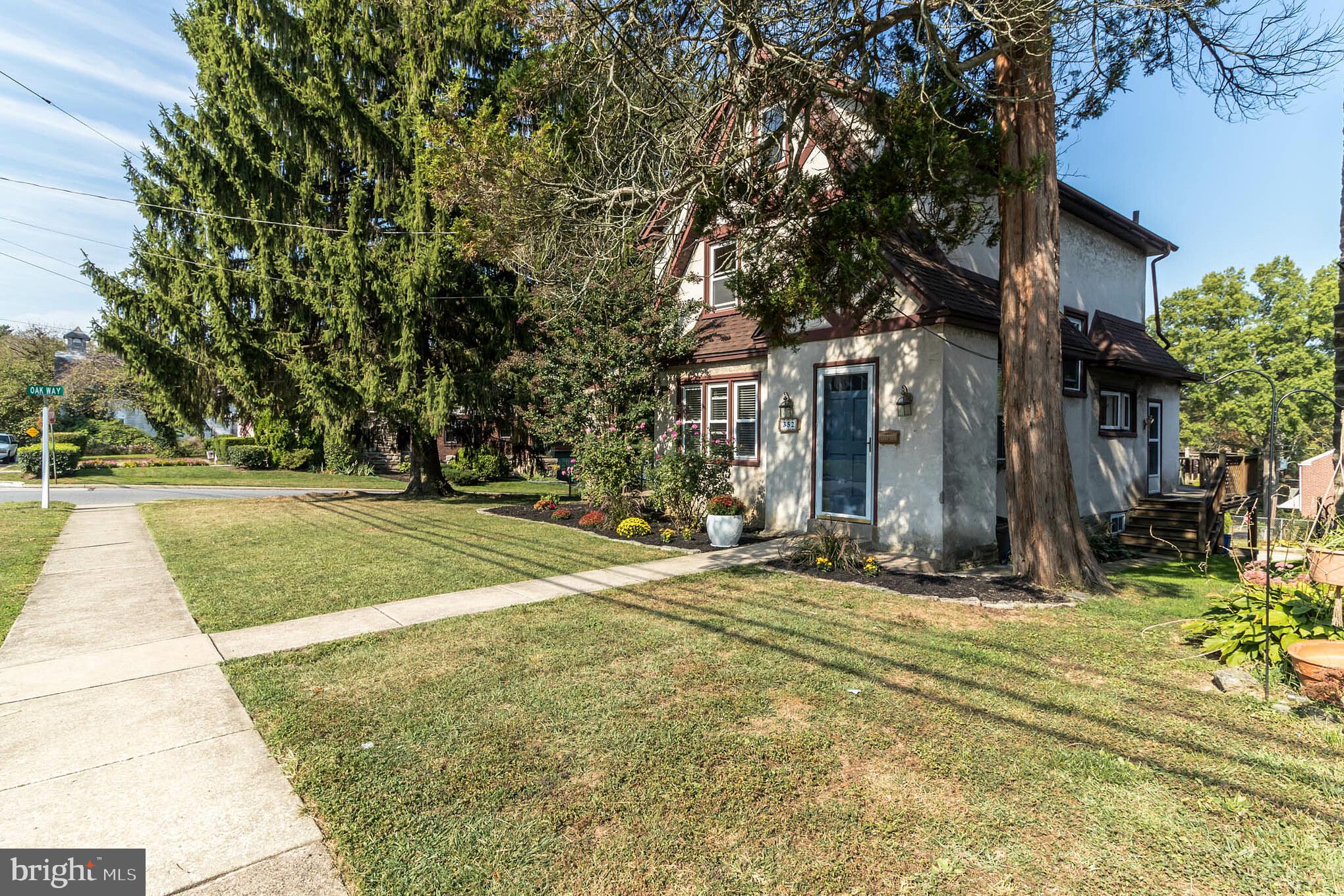 352 South Manoa Road Havertown, PA 19083 - Photo 2 of 19