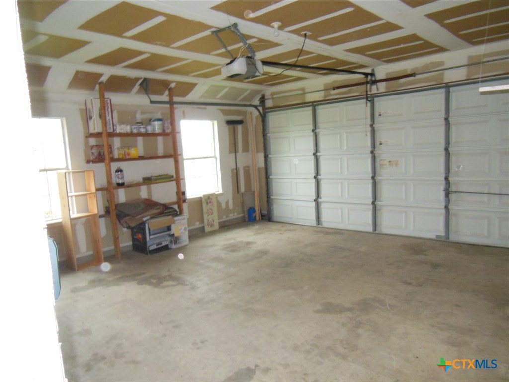 1830 Coffee Road San Marcos, TX 78666 - Photo 11 of 21 Gallery Image 11
