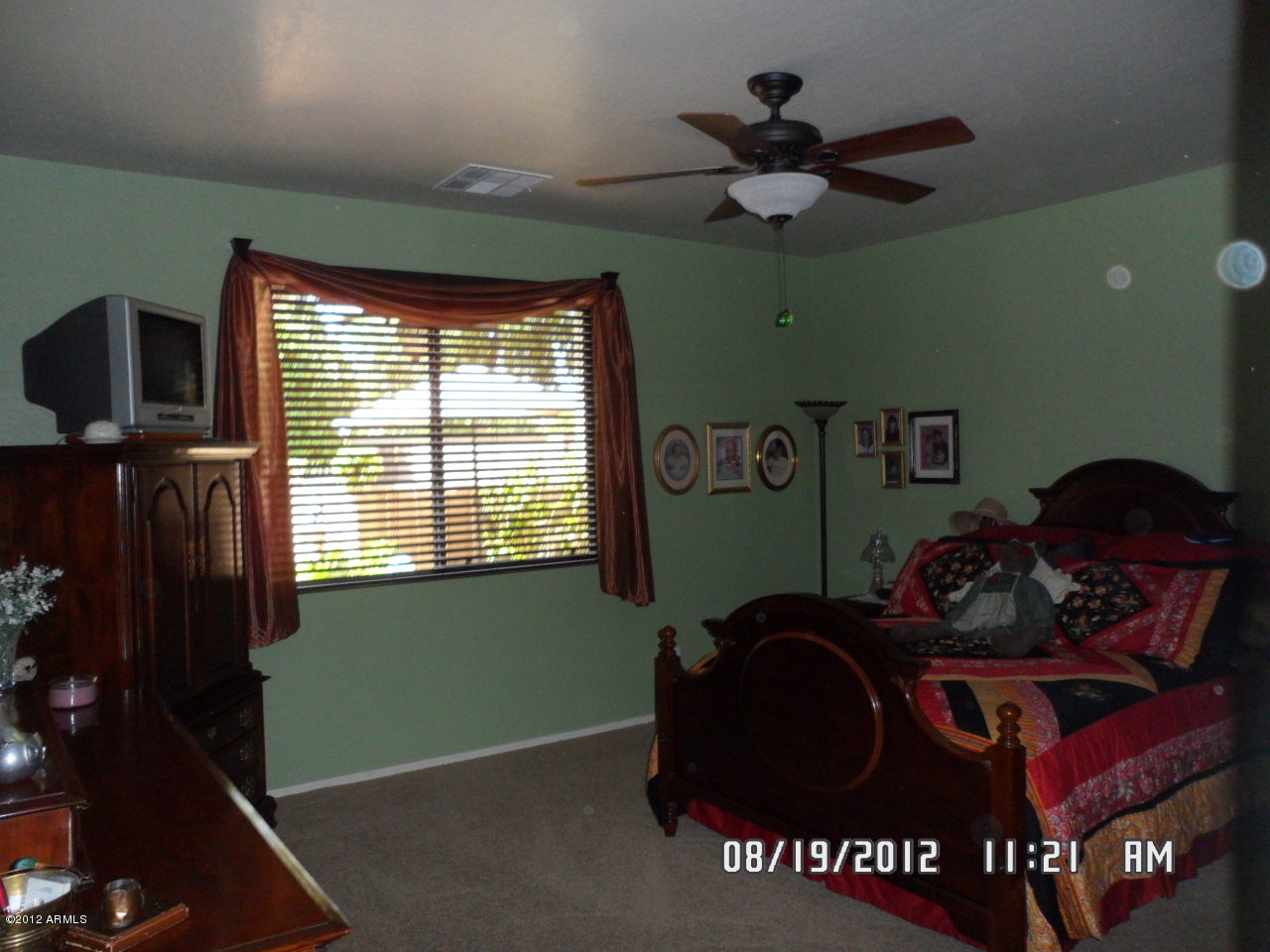 14943 West Wethersfield Road Surprise, AZ 85379 - Photo 8 of 12 SAM_0416