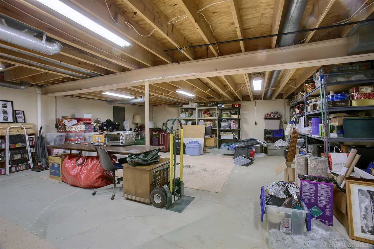 46324 Fairwind Road Macomb, MI 48044 - Photo 30 of 34