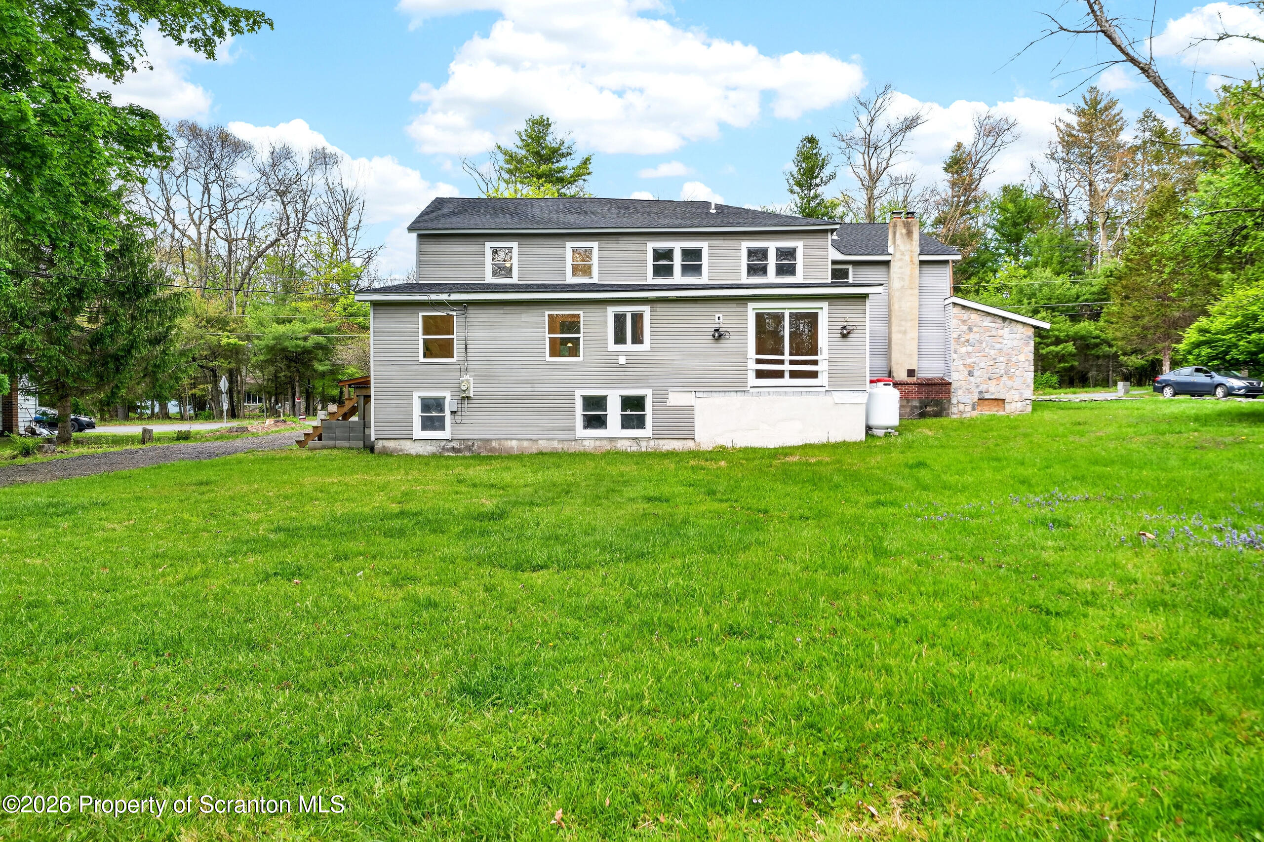 1206 Cherry Lane Road East Stroudsburg, PA 18301 - Photo 8 of 64 043_DSC05186