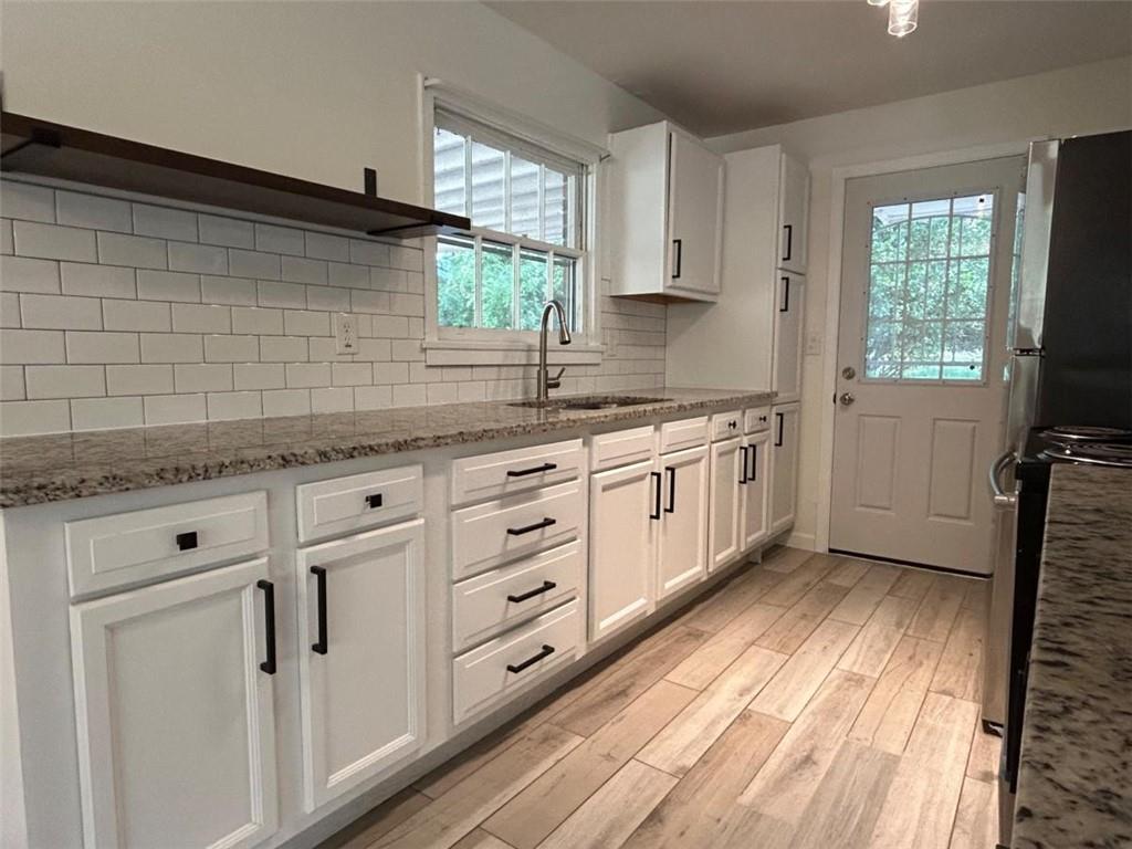 779 Casplan Street Southwest Atlanta, GA 30310 - Photo 5 of 16