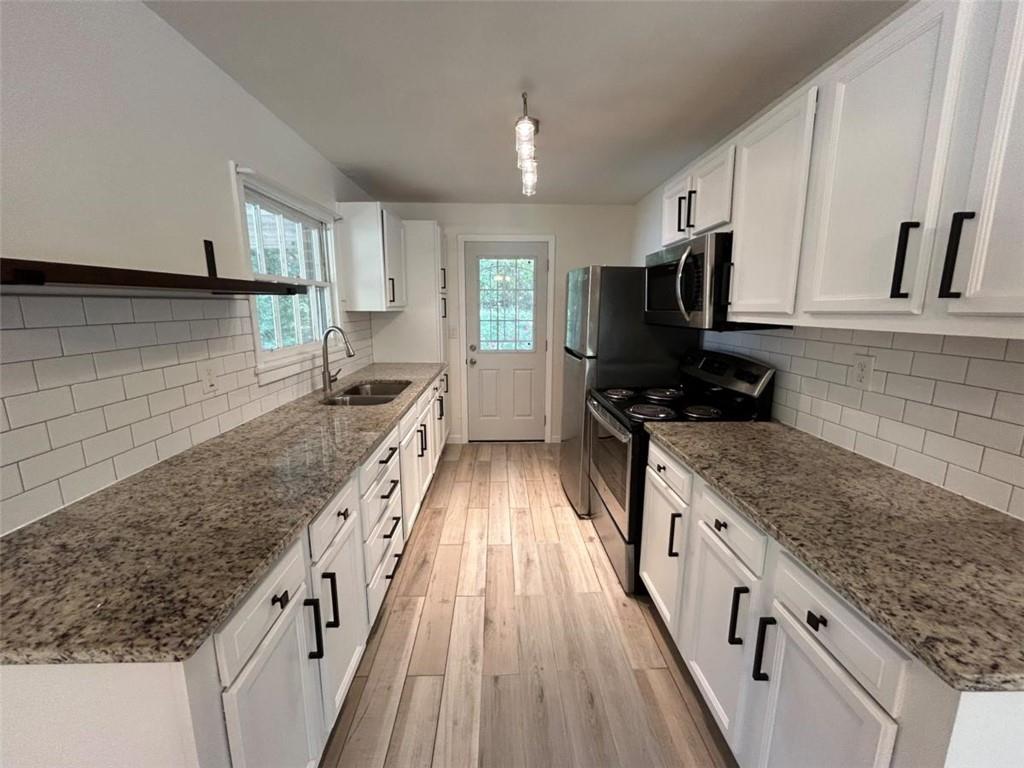 779 Casplan Street Southwest Atlanta, GA 30310 - Photo 6 of 16