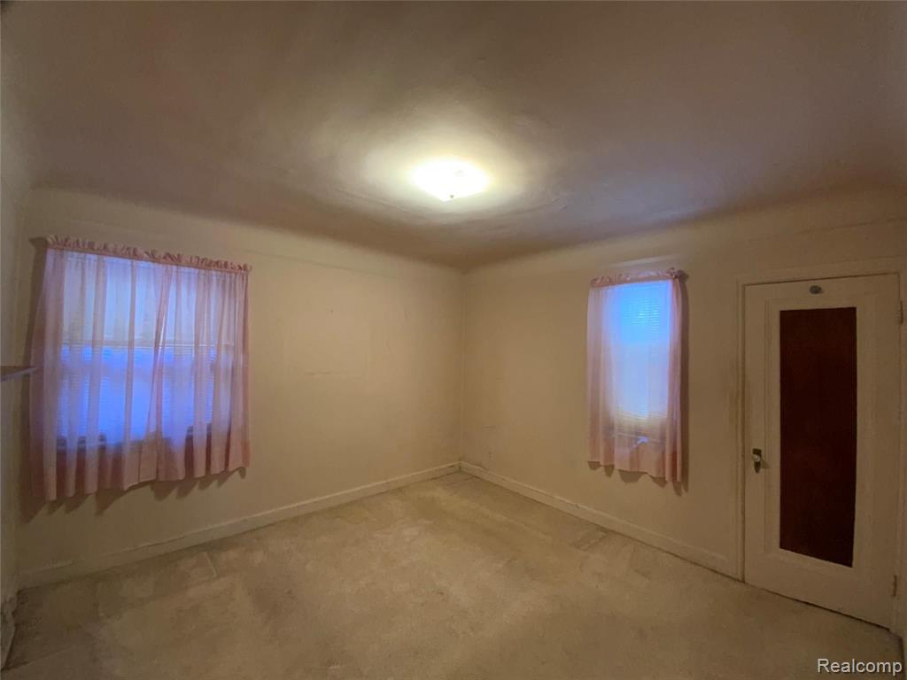 5200 Harvard Road Detroit, MI 48224 - Photo 23 of 56