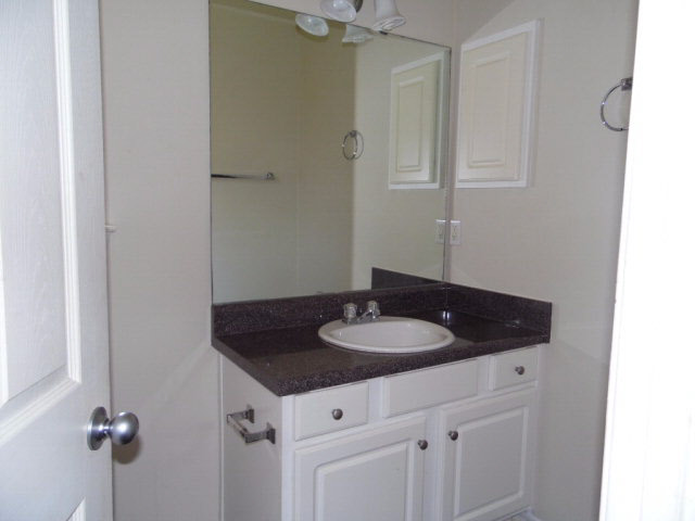 2712 Hampton Park Circle Foley, AL 36535 - Photo 12 of 18