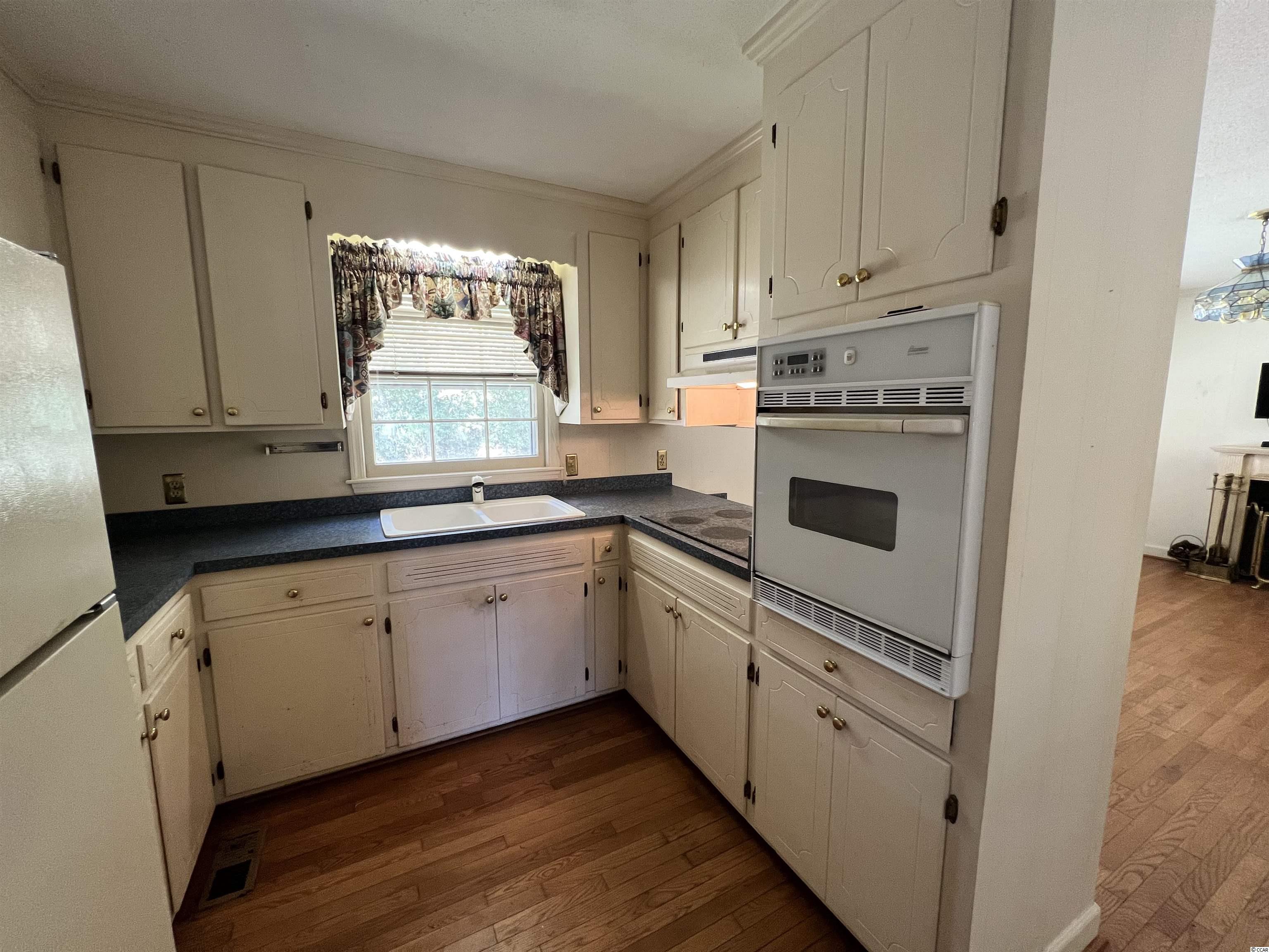 5039 State Rd S-34-470 Mullins, SC 29574 - Photo 8 of 12 Gallery Image 8