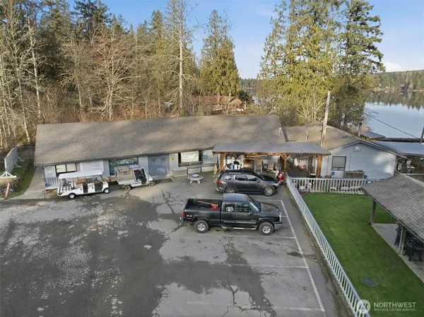 $599,950 | 34315 Tanwax Drive East, Eatonville, WA 98328
