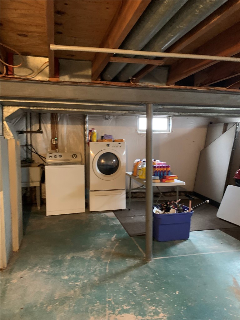 472 Elmgrove Road Greece, NY 14606 - Photo 14 of 19