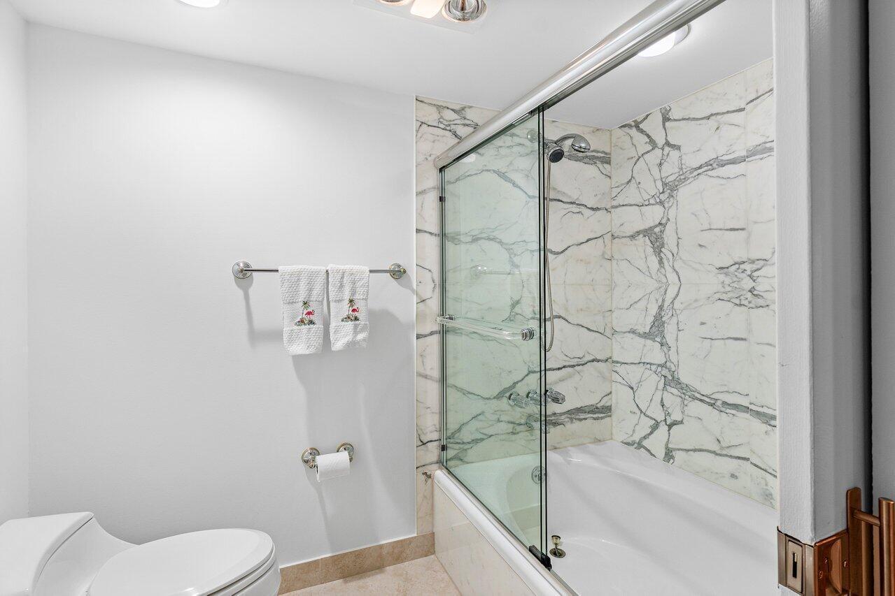 4740 South Ocean Boulevard, Unit 1515 Boca Raton, FL 33487 - Photo 20 of 56 Primary Bathroom