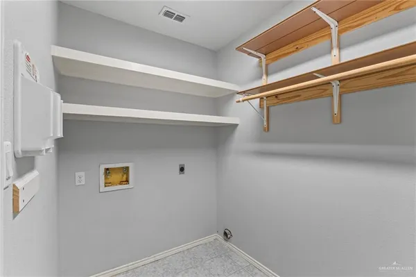 $1,900 | 200 East Nyssa Avenue, McAllen, TX 78501