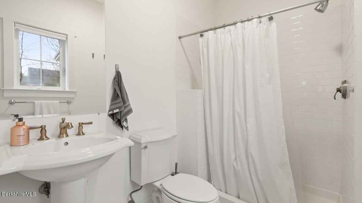3 Roger Road Great Barrington, MA 01230 - Photo 10 of 26 Main Bathroom