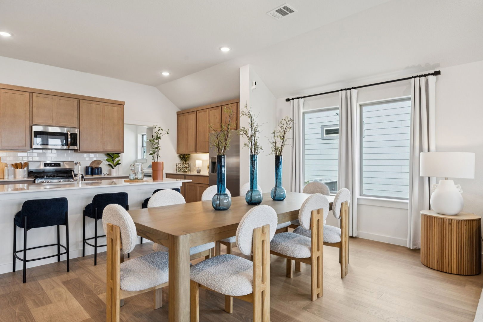 1117 Ramo Pne Drive Huffman, TX 77336 - Photo 7 of 29 Dining Area in the Diamond home plan by Trophy Signature Homes – REPRESENTATIVE PHOTO