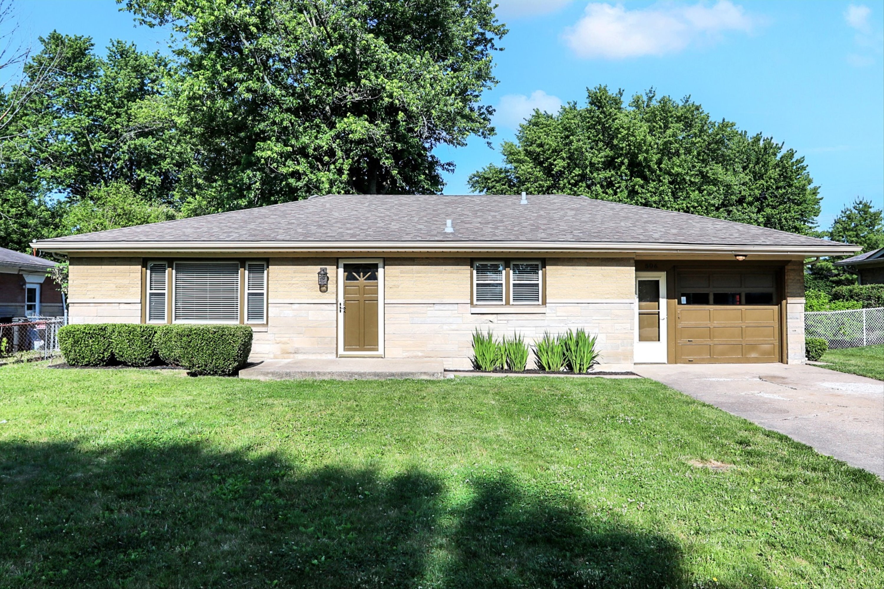 506 South Carr Road Plainfield, IN 46168 - Photo 1 of 30 Gallery Image 1