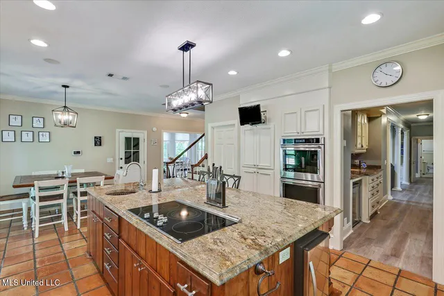 $469,900 | 2 White Oak Place, Clinton, MS 39056