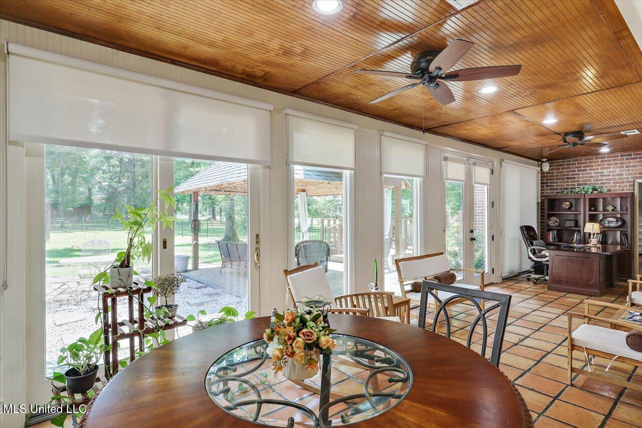 2 White Oak Place Clinton, MS 39056 - Photo 26 of 63 26-2 White Oak Pl