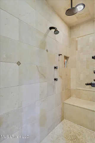 $469,900 | 2 White Oak Place, Clinton, MS 39056