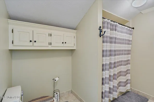 $469,900 | 2 White Oak Place, Clinton, MS 39056